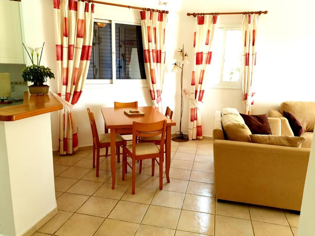 Apartament Limnaria Villas - Spacious 2 Bedroom Pafos
